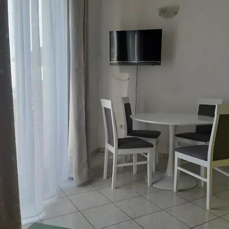 Apartmán Paradise *