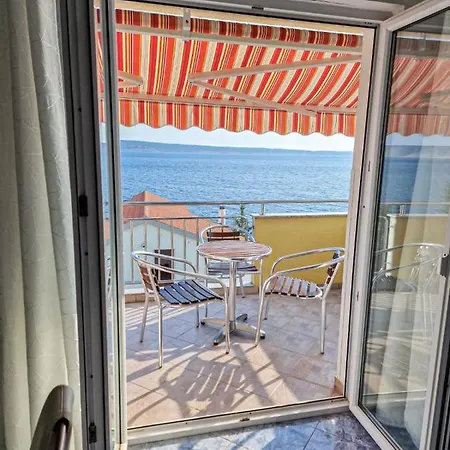 Apartment Paradise Starigrad Paklenica